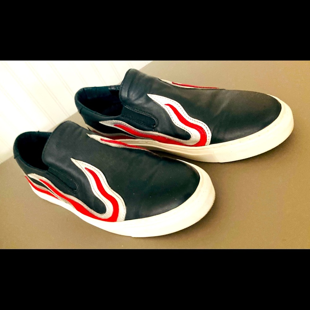 Mens Steve Madden leather slip on sneakers